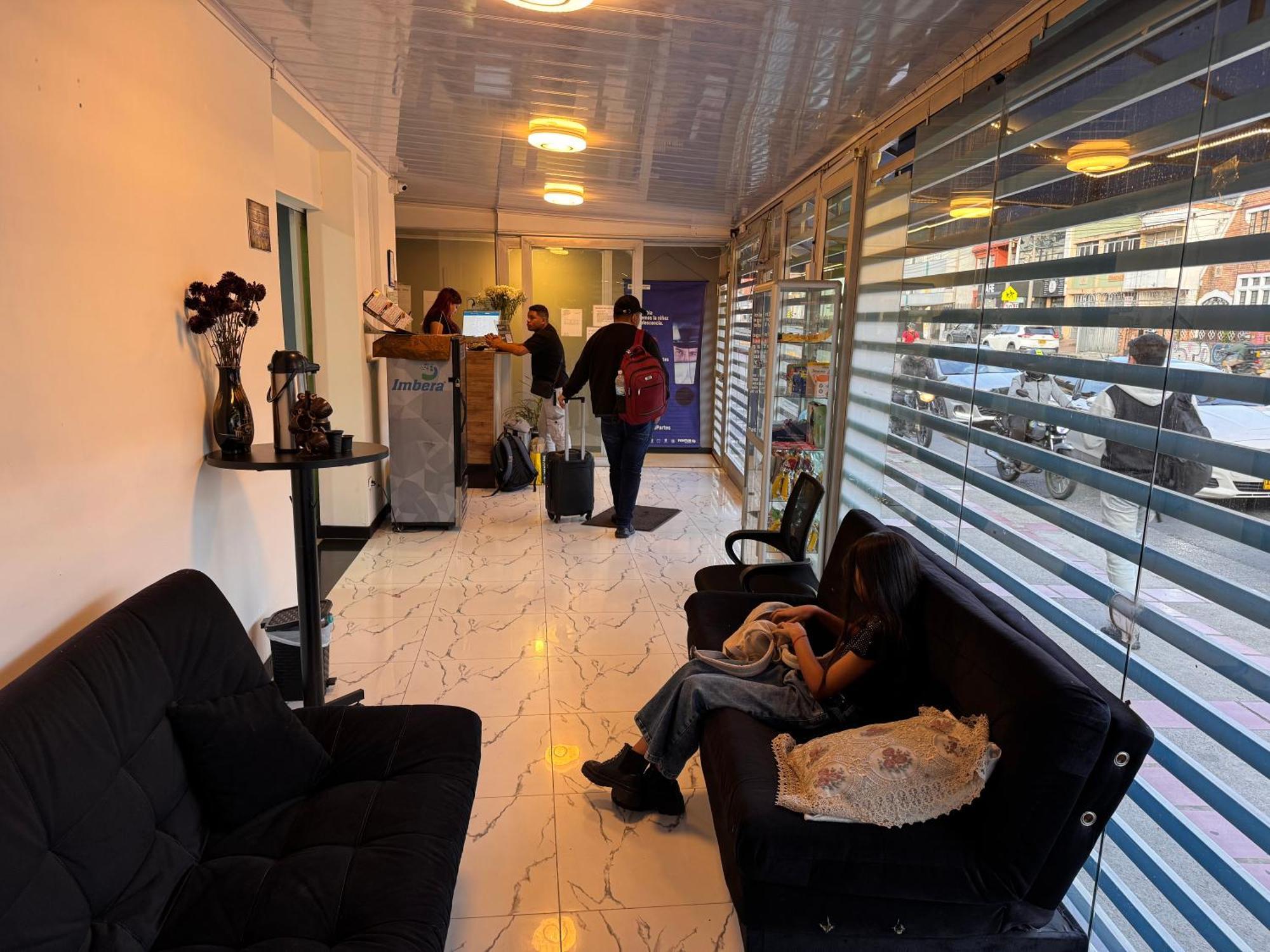 Hotel Bogota Suites Teusaquillo — Photos 3